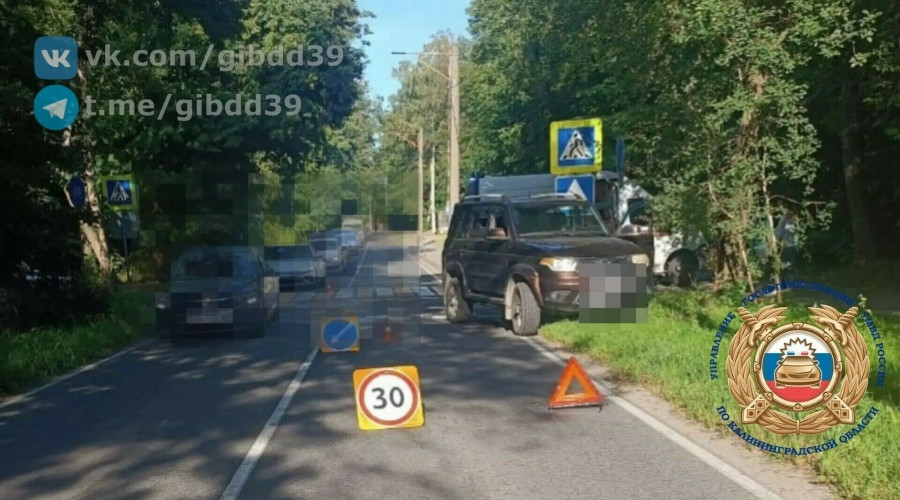 В Светлогорске автомобиль УАЗ совершил наезд на пешехода на переходе