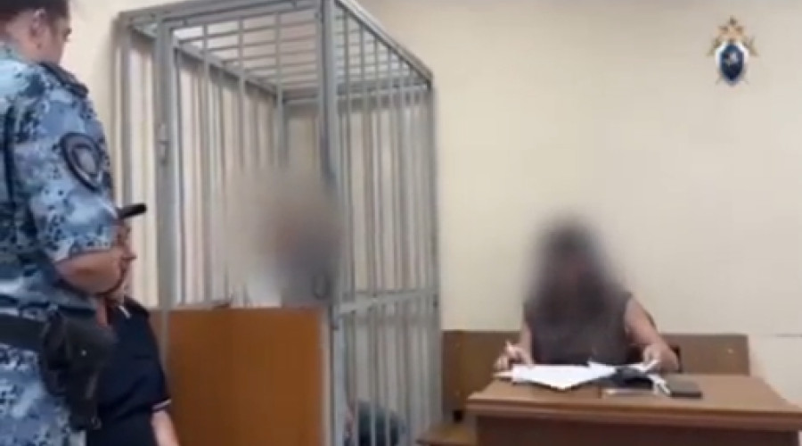 Житель Черняховска зарезал соседа после оскорблений и дождался полиции в подъезде