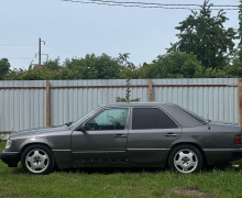 Mercedes-Benz W124, 