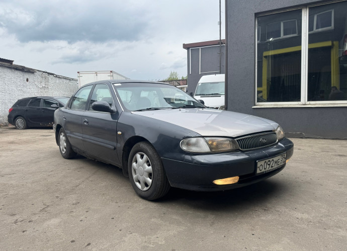 KIA Clarus, 