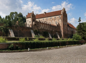 Замок Георгенбург в исторической ретроспективе