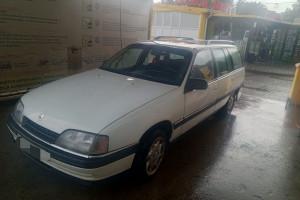Opel Omega, 