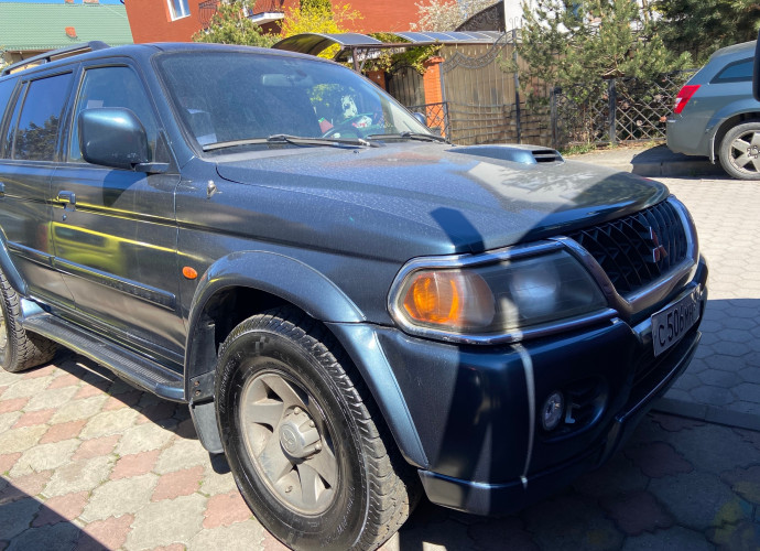 Mitsubishi Pajero Sport, 2002