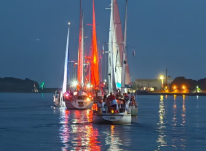 В Калининграде прошла премьера «Янтарных парусов»