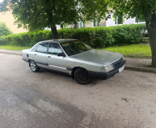 Audi 100, 