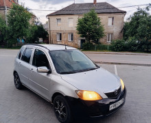 Mazda 2, 2004