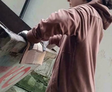 Калининградка рассказала, почему почти год не покупает продукты и одежду