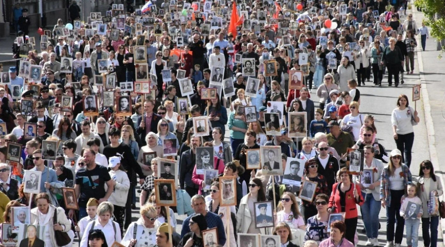 Акция «Бессмертный полк» в 2024 году пройдет в очном и онлайн-форматах