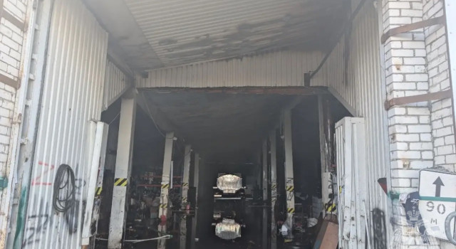 В Полесске ликвидировали возгорание в гараже