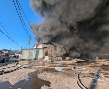 На улице Камской в Калининграде произошел пожар на складских помещениях