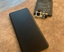 Продам на запчасти Xiaomi 12