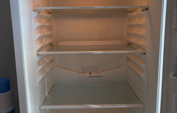 Продаю холодильник BEKO