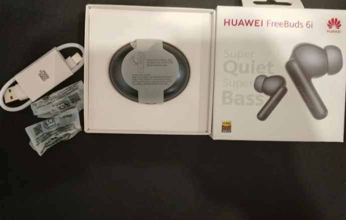 Продам Bluetooth-Наушники Huawei FreeBuds 6i