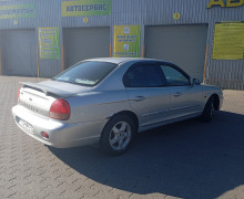 Hyundai Sonata, 2001
