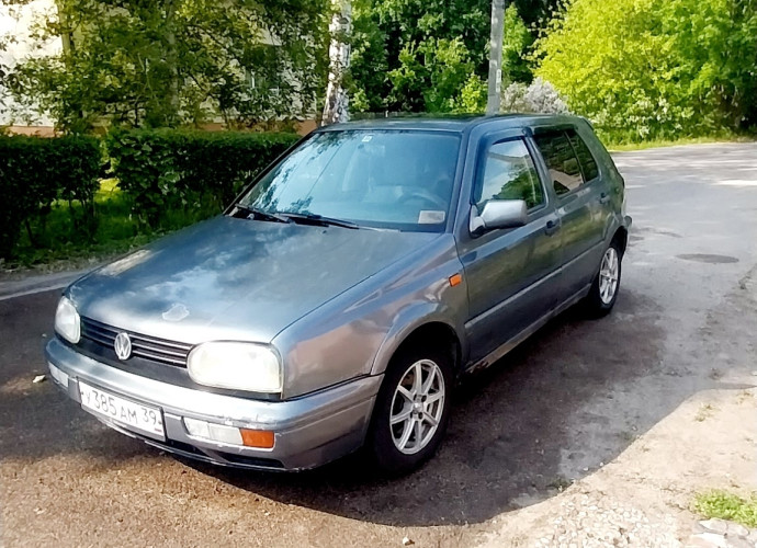 Volkswagen Golf, 1995