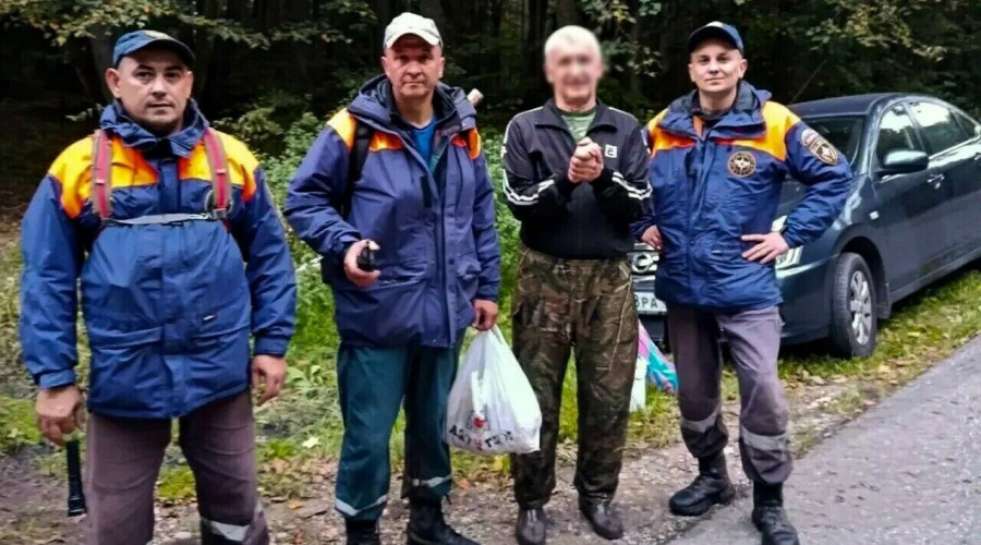 Под Осиновкой спасатели несколько часов искали заблудившегося грибника