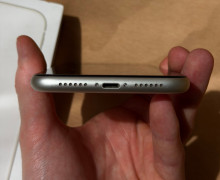 Продаю iPhone 11 128 ГБ, белый
