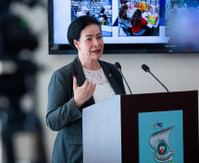 Елена Дятлова не стала комментировать возможность своего переназначения на пост главы администрации Калининграда