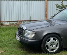 Mercedes-Benz W124, 