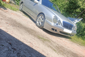 Mercedes-Benz E-класс, 2001