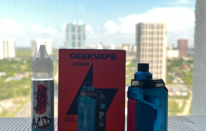 Продам Aegis hero 5 в цвете Racing Blue