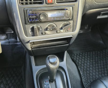 Mitsubishi Carisma, 2000