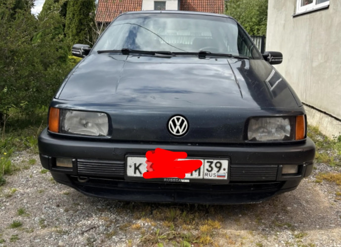 Volkswagen Passat, 1993