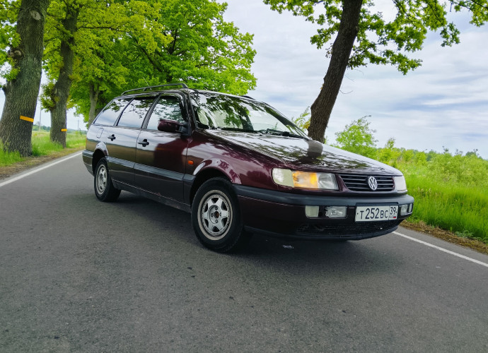 Volkswagen Passat, 1995