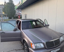 Mercedes-Benz Другая , 1994