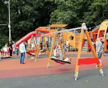 В парке Макса Ашманна открылась новая детская площадка «Замок и дракон»