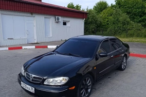 Nissan Maxima, 2001