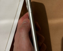 Продаю iPhone 11 128 ГБ, белый