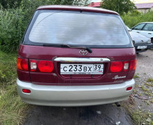 Toyota Ipsum, 1999