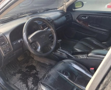 Nissan Maxima, 2001