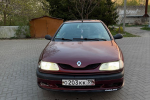 Renault Laguna, 1995