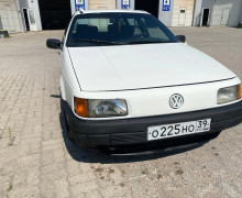 Volkswagen Passat, 1989