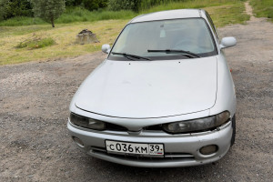 Mitsubishi Galant, 