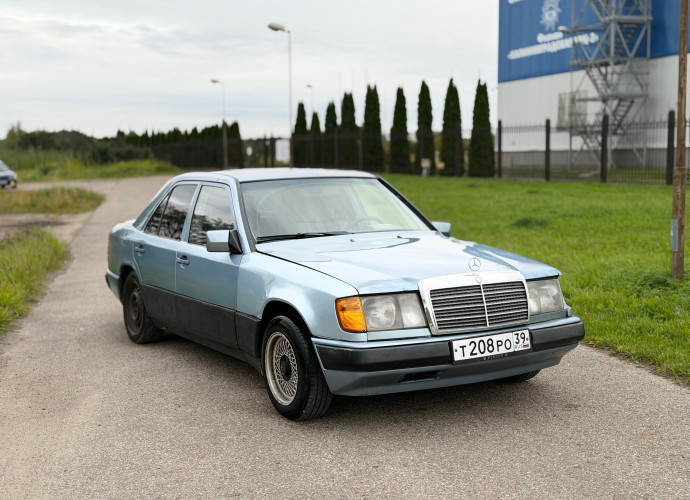 Mercedes-Benz W124, 