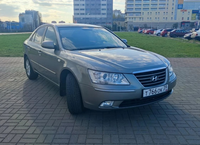 Hyundai Sonata, 2008
