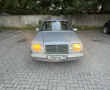 Mercedes-Benz W124, 