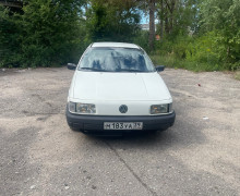 Volkswagen Passat, 1988