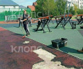 В микрорайоне Северная гора в Калининграде начали ремонт спортплощадки после акта вандализма