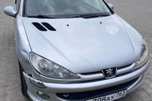Peugeot 206, 