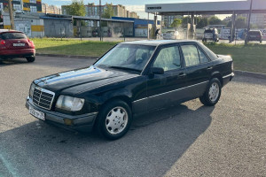 Mercedes-Benz W124, 
