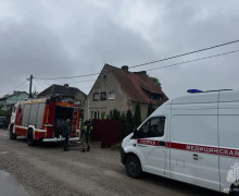В Черняховском округе при тушении пожара в доме обнаружено тело мужчины