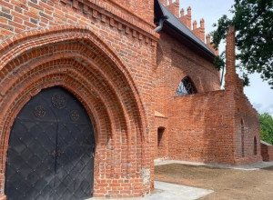 В Железнодорожном завершили работы по сохранению старинной кирхи Гердауэна