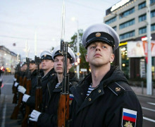 Вечерние репетиции Парада Победы изменили движение в центре Калининграда