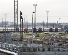 В Балтийске ликвидируют несанкционированный железнодорожный переезд, использовавшийся автобусами
