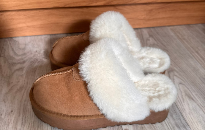 Теплые тапочки-угги UGG, размер 38