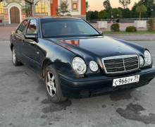 Mercedes-Benz E-класс, 